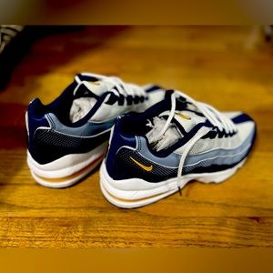 Like new Nike Air Max 95. Barely worn. Great pair to add to your collection!